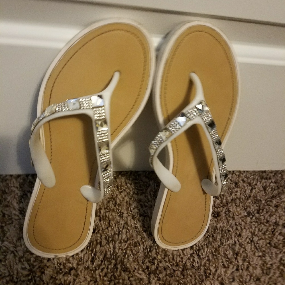 Great summer find!  Rhinestone designer flip flops